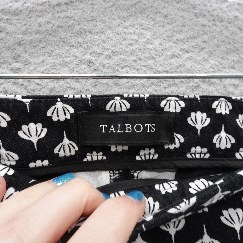 Talbots Floral Print Pants Black White 10P‎ Womens Stretch Cropped Trousers - Picture 12 of 16